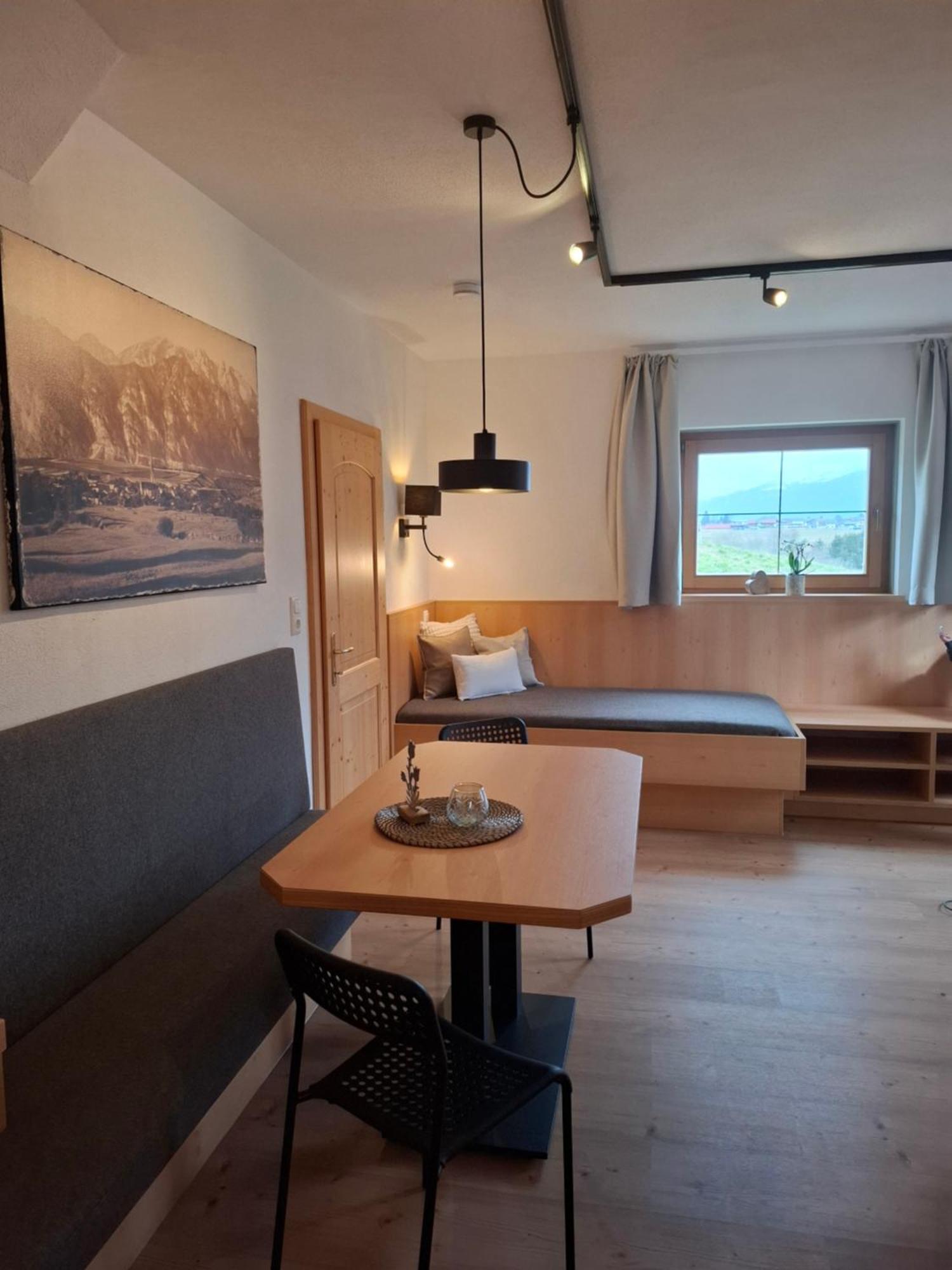 Apartmán Hell Hof Innsbruck Exteriér fotografie